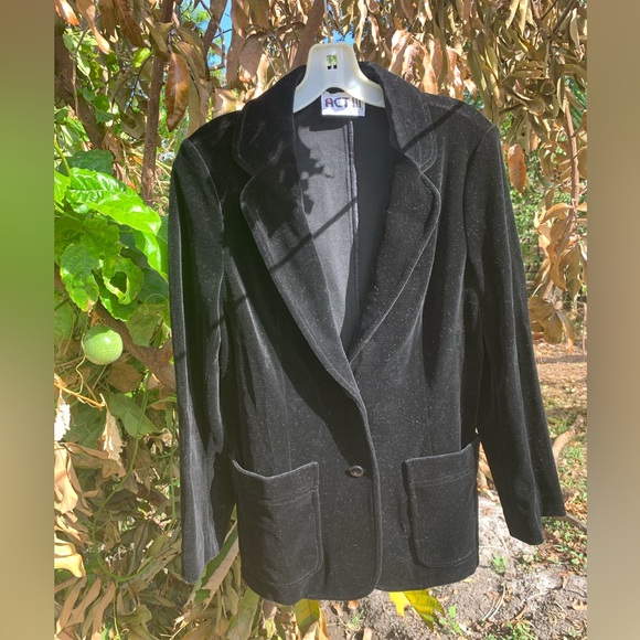✨⚡️💥Act lll Woman Velvet Two Button Black Blazer Jacket - Picture 11 of 16